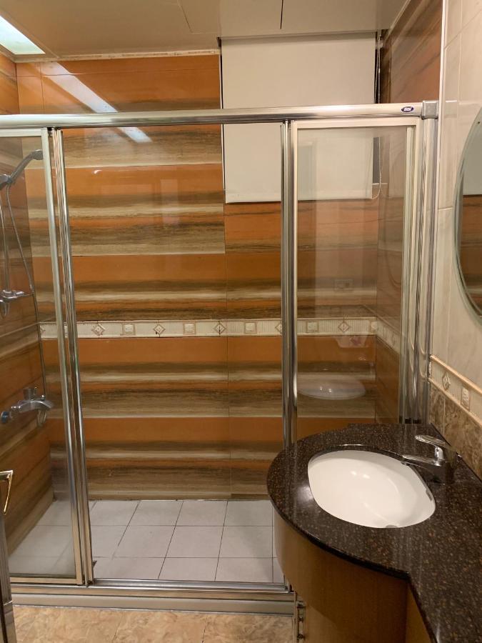 Best Love Boutique Hotel Тайпей Екстериор снимка